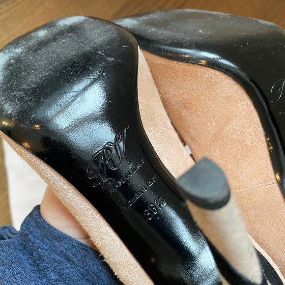 Roger Vivier blush suede high heel pumps in size 6.5 - Picture 4 of 8